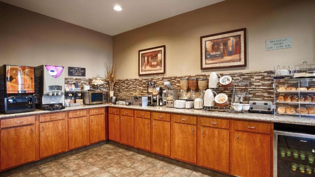 Americas Best Value Inn モンロー エクステリア 写真